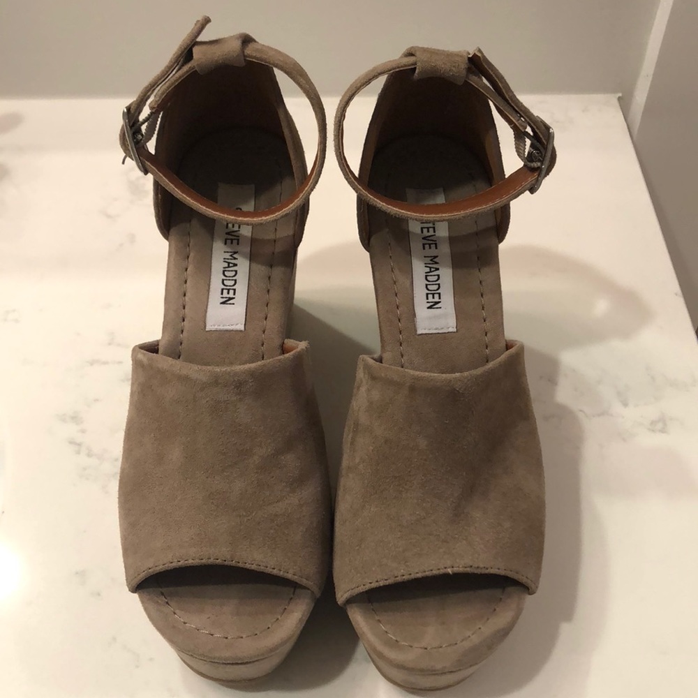 Steve Madden Wedges